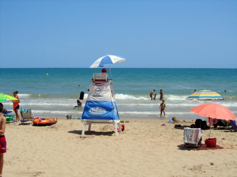 Playa Babilonia / Platja de la Babilònia in Guardamar del Segura