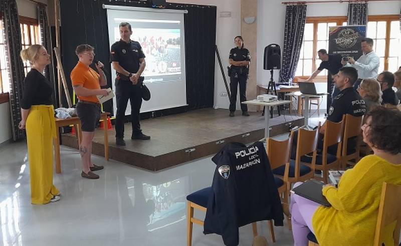 Mazarrón Police, N332 group and Car Registrations Spain hold driving information event on Camposol