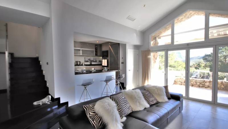 Stylish and spacious apartment for sale at La Manga Club for €270,250 from Elysium Properties