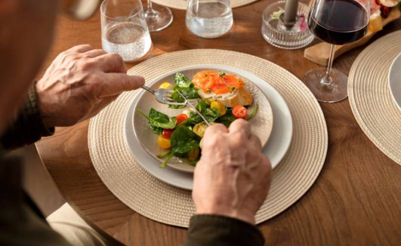 Murcia expands 'Meals on Wheels' service for older people living alone