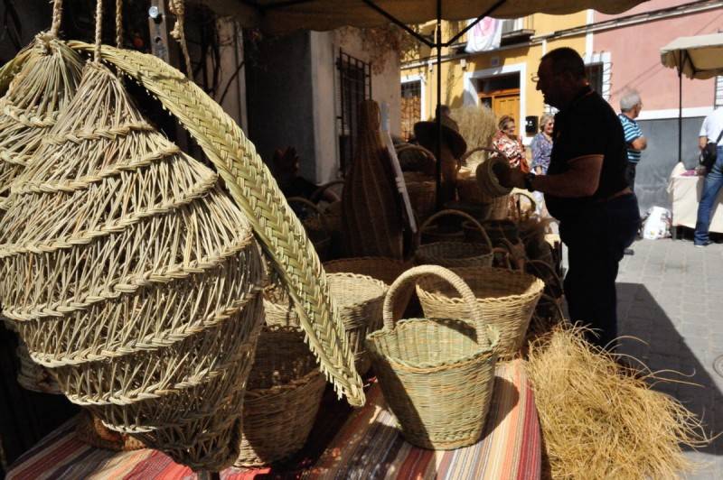 August 3 Clay pots and cold porcelain take centre stage at the El Zacatin arts and crafts market in Bullas