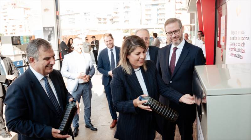 Recycle your cooking oil and earn credit at Repsol stations across Murcia