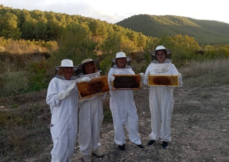 Guatazales in Bullas: Where regenerative farming brings the ancient River of Honey back to life