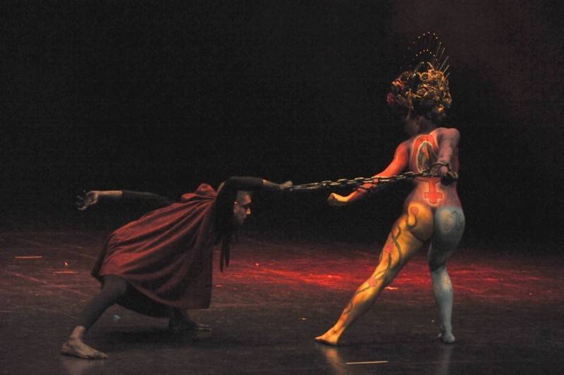 February 7 Carnival body painting contest at the Aguilas auditorium