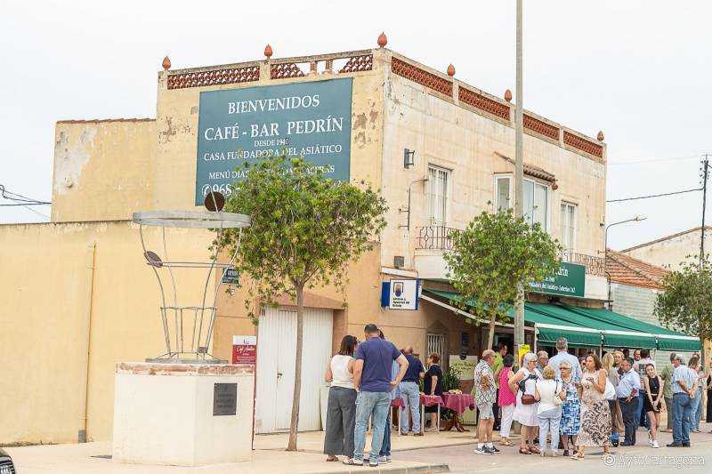 The Cartagena bar that invented the Café Asiático faces an uncertain future