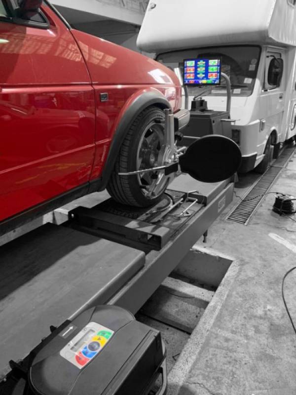 Decklid Auto Services, Mazarrón, is an official supplier of top-performing Falken tyres