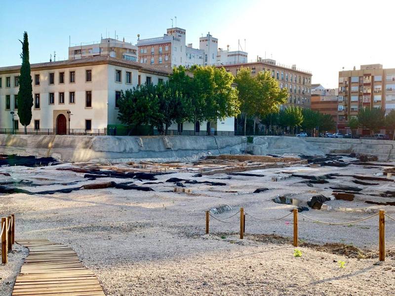 Work begins at San Esteban Archaeological Site in Murcia after 17 Years, uncovering centuries of history beneath the city