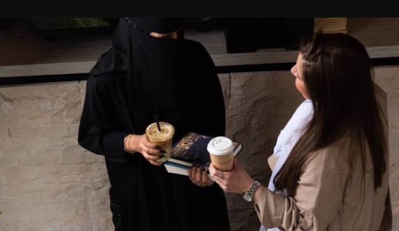 Another Murcia town moves to restrict face coverings in public buildings