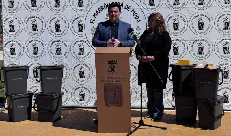 San Javier leads the way in installing the new brown bins in the Region of Murcia