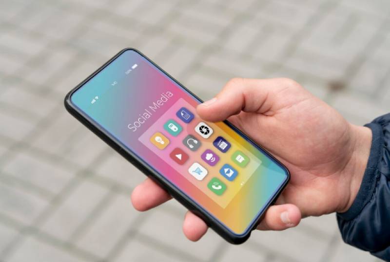 From 2027, your smartphone sold in Spain must have a battery you can replace yourself