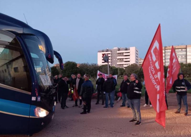 Spain faces possible nationwide bus and lorry strike from June 8
